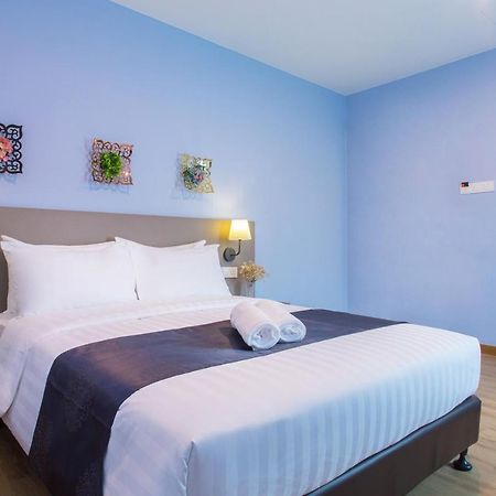 ג'והור בהרו Dk Hotel מראה חיצוני תמונה